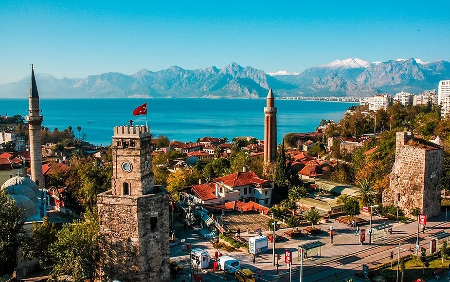 Antalya, turizmde yeni bir rekora imza attı