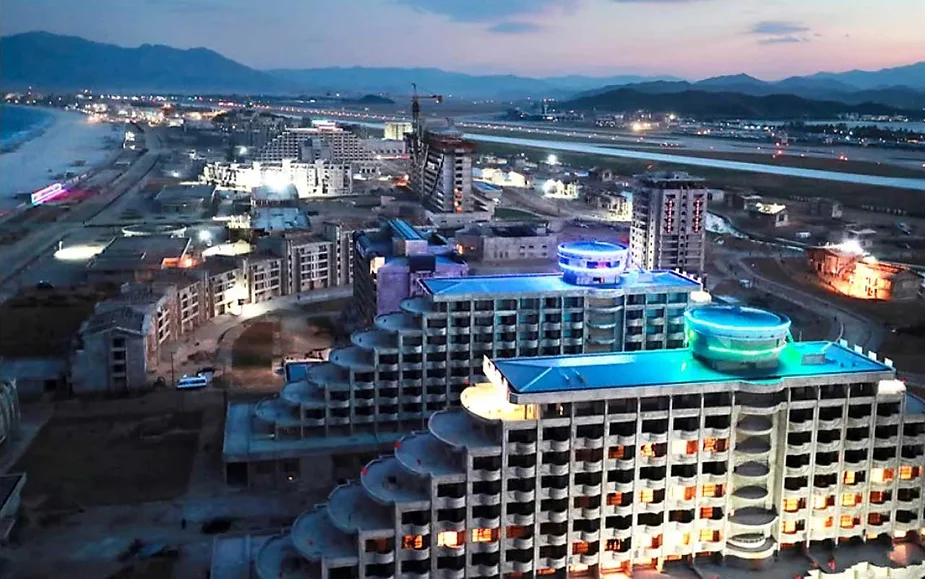 Rus turistler için 50’den fazla otel bulunan turizm bölgesi inşa ediyor