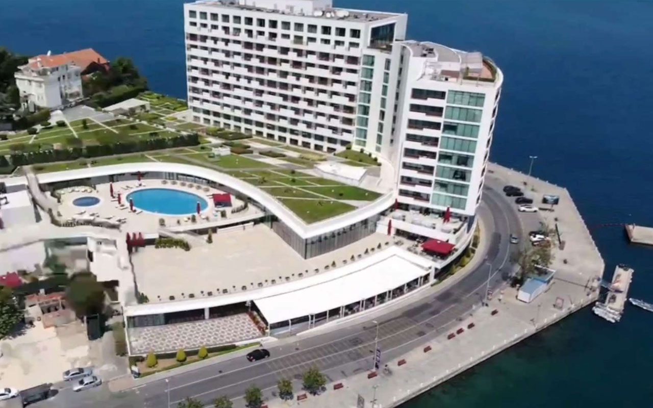 İBB’ye ait Grand Tarabya Otel’in yanındaki ‘turizm tesisi alanı’ ihalesi iptal edildi