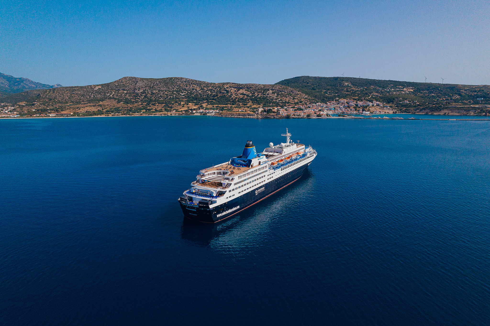 Selectum Blu Cruises, Yunan Adalarına Yaptığı Seferlerle Sezonuna Damga Vurdu