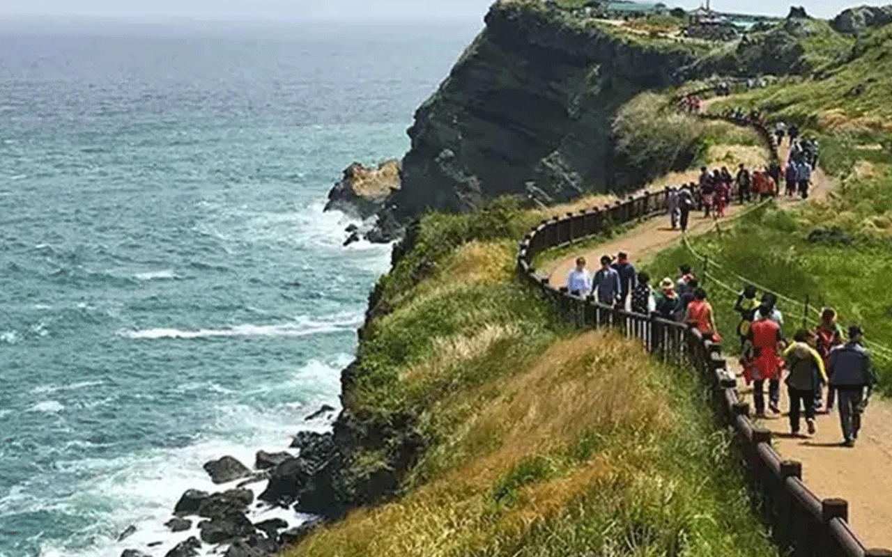 Jeju Adası’na giden 38 turist ‘kayboldu’