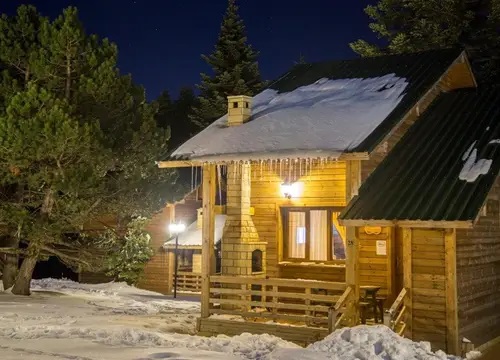 Uludağ’da otellere alternatif bungalovlar tatilcilerden ilgi görüyor