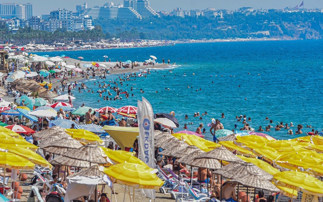 Antalya, Alman turistlerin yaz sezonunda ilk tercihi oldu