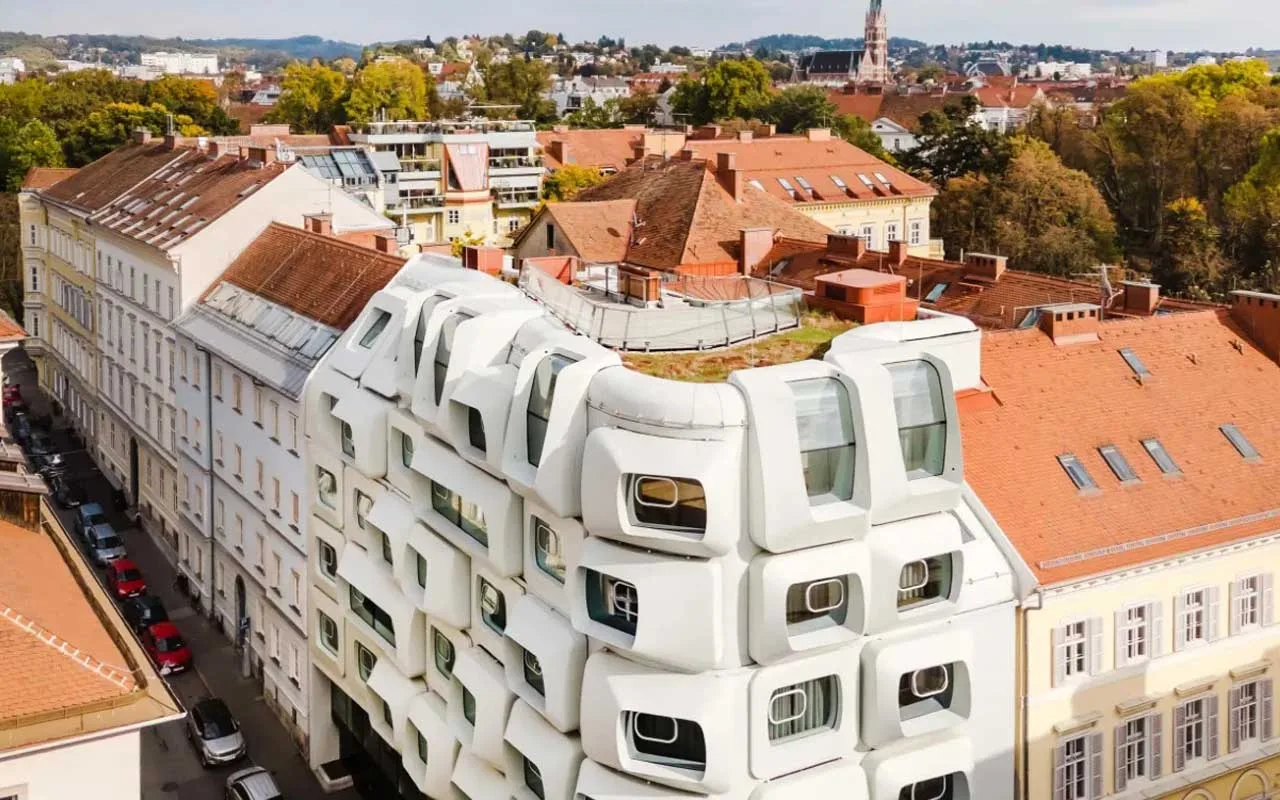 Zaha Hadid İmzalı Graz’daki Otel Açık Artırmayla Satışta
