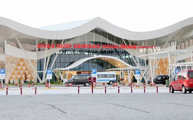 DHMİ, Sivas Havalimanı’nın Yeni Pist ve Terminal Projesi İçin İmzayı Attı