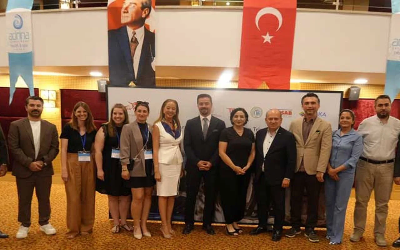 Alman tur operatörleri Edremit Körfezi turizmi için otelcilerle buluştu