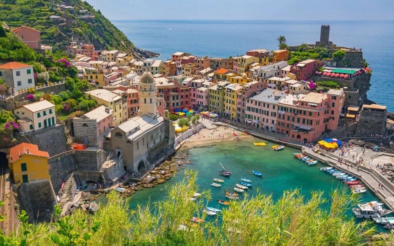 Cinque Terre’de terlikle yürüyene 2 bin 500 euro ceza
