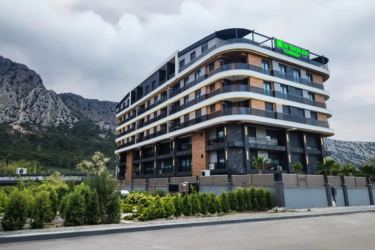 Wyndham’ın Antalya’daki yeni oteli açılış için gün sayıyor