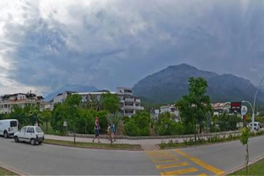 Kemer’de turizm yatırım belgeli 80 odalı otel icradan satılıyor