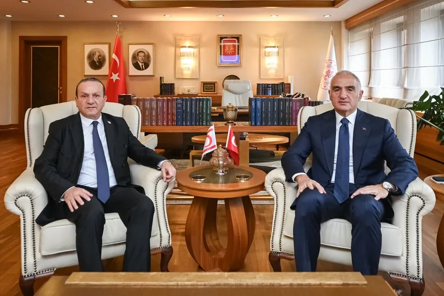 Bakan Ersoy ve Ataoğlu Turizmde İş Birliğini Görüştü