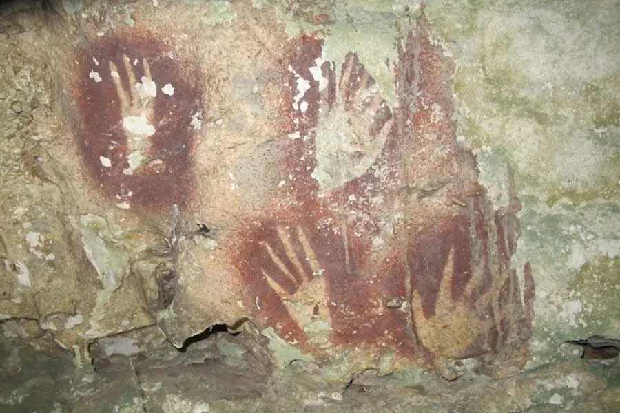 Dünyanın En Eski Kaya Sanatı Endonezya’da Keşfedildi