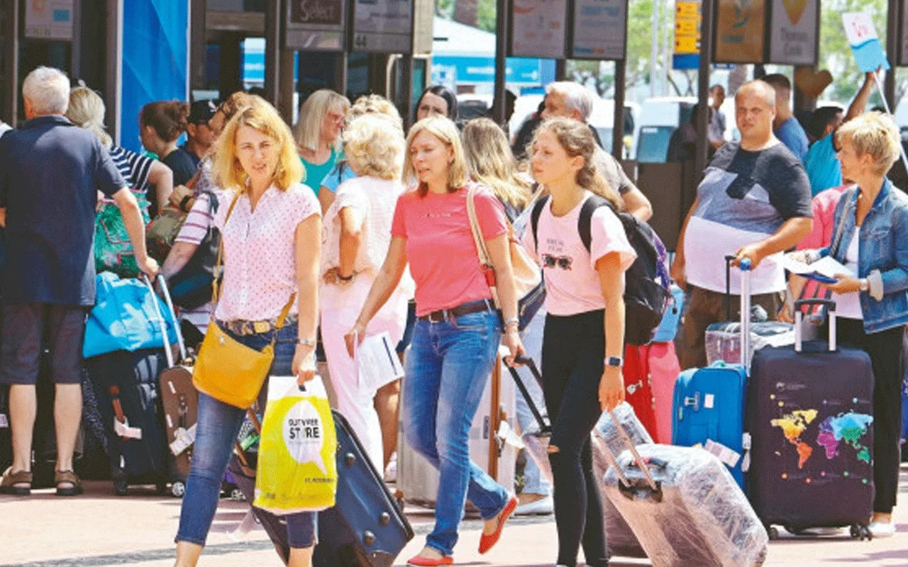 İngiliz turist Türkiye’den uzaklaşıyor mu? Yüzde 8,2 düşüş!