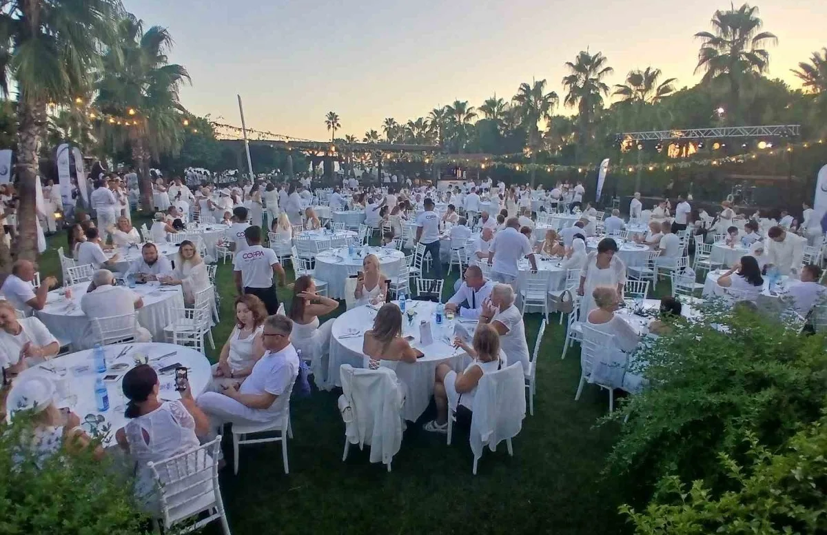 Rusya’dan 450 turizmci Antalya’da! Gündem yeni sezon