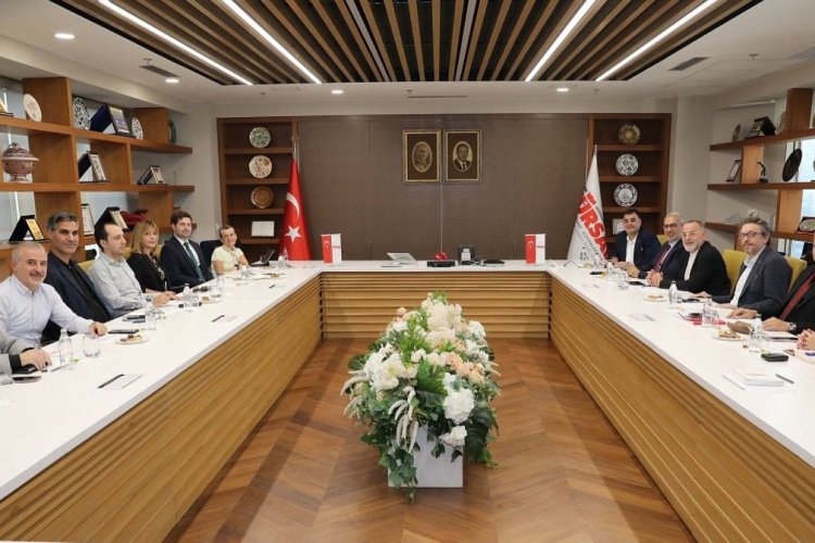 TÜRSAB VE İBB’DEN İSTANBUL TURİZM TAŞIMACILIĞI İÇİN KRİTİK ZİRVE