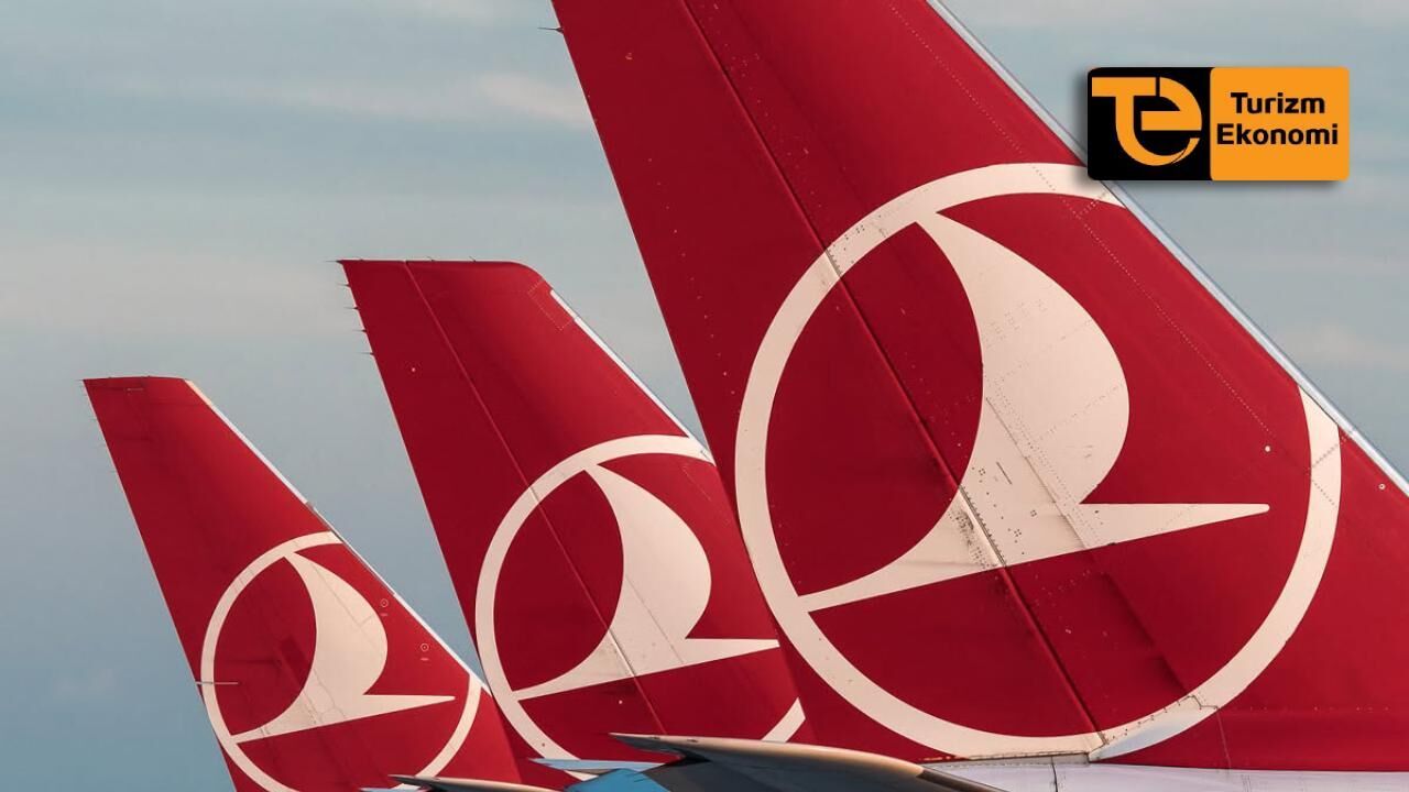 Ukrayna saldırı başlattı, 14 uçak Türkiye’ye geri döndü