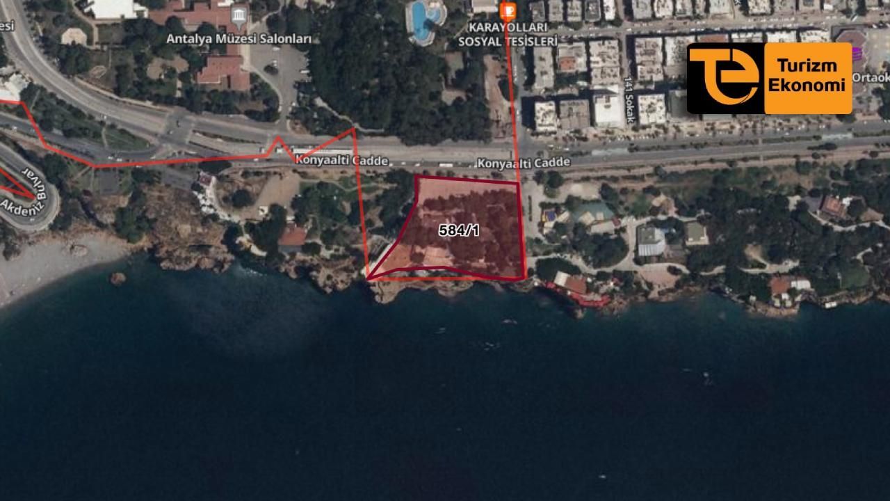 Antalya Muratpaşa’da denize sıfır arsa ihaleye çıkarıldı