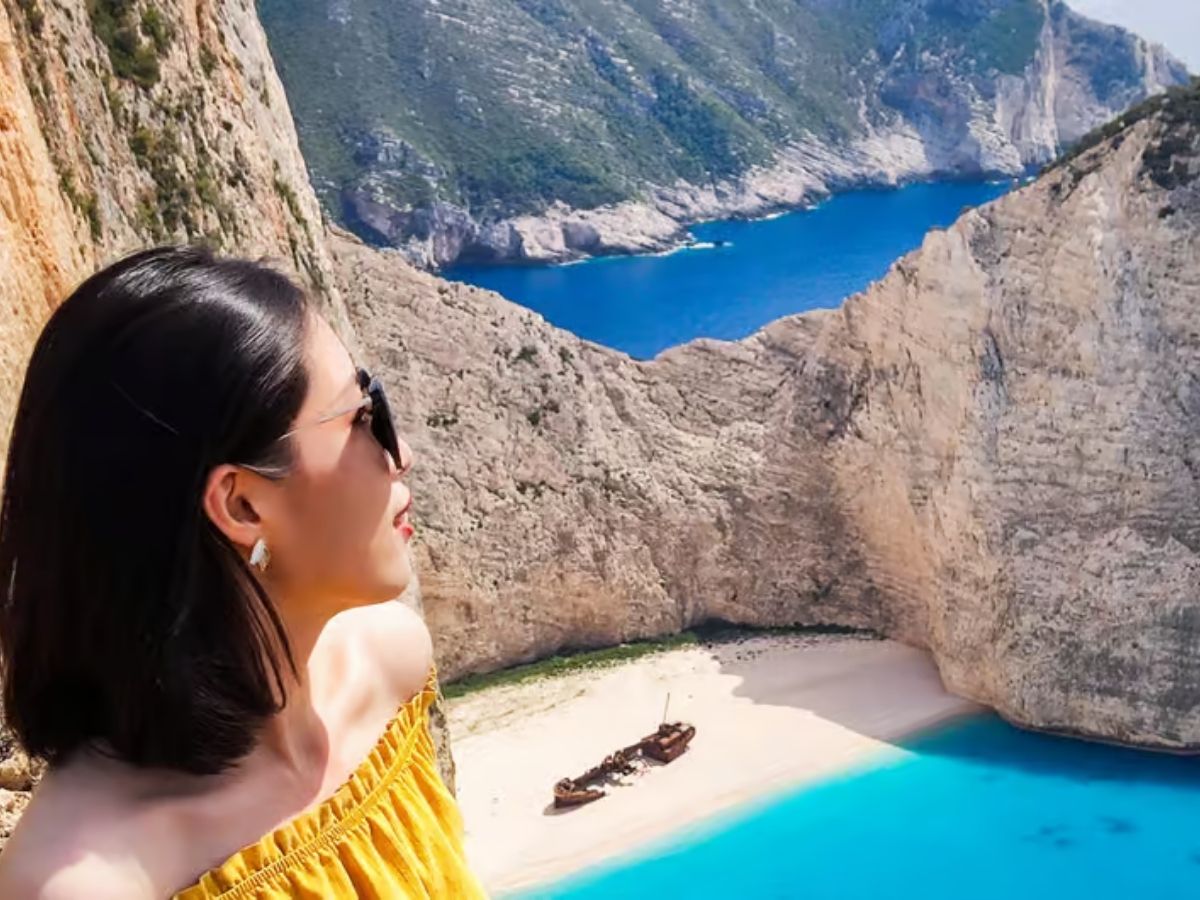 Zakintos’ta Navagio Plajı ziyarete kapatıldı: 31 Ekim’e kadar giriş yasağı