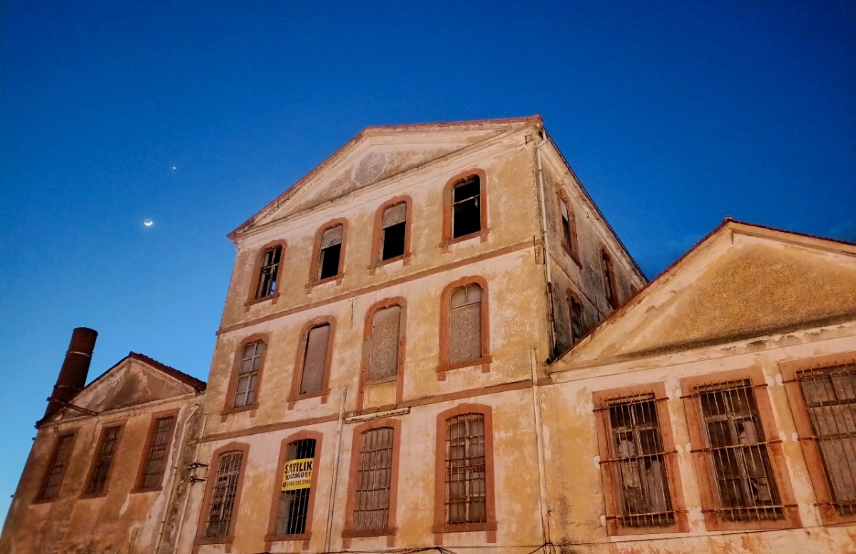 140 yıllık tarihi zeytinyağı fabrikası otel olacak