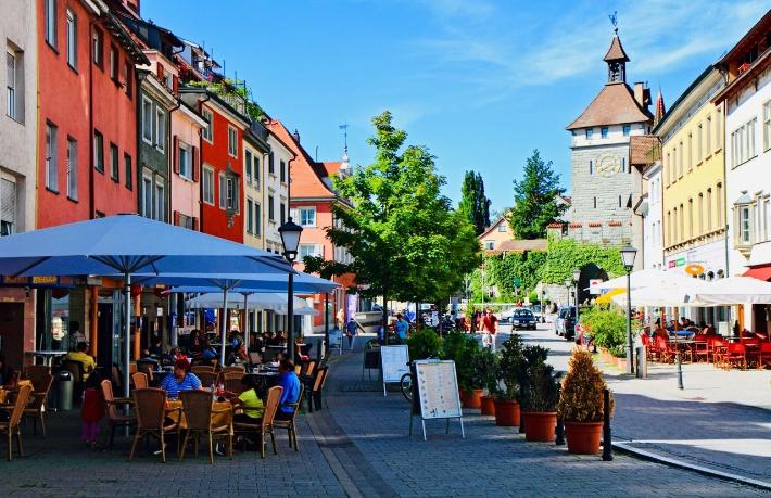 Yüzde 62, otel ve restoranların açılmasını istiyor