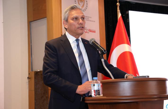Yurt dışına çıkacaksanız önce Kuzey Kıbrıs Türk Cumhuriyeti'ne gidin