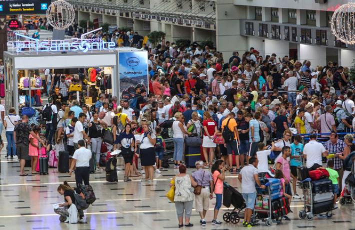 1054 dış hatlar, 125 iç hatlar... Antalya Havalimanı'ndan uçuş trafiği rekoru