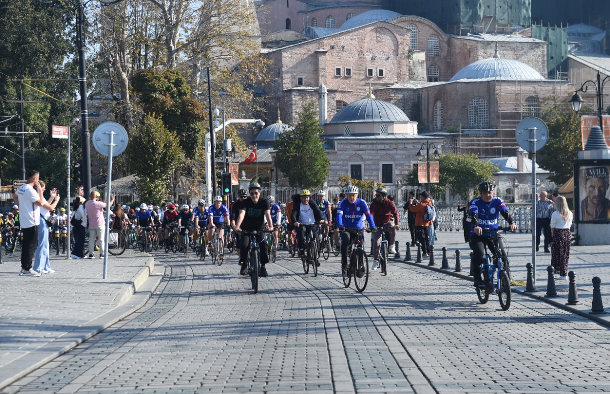 Pedallar İstanbul'un tarihinde çevrildi