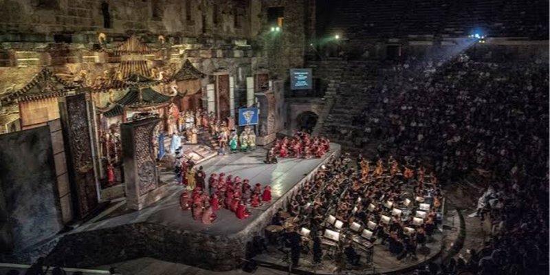 “Antik Kentler Sanatla Buluşunca Nefes Alıyor”