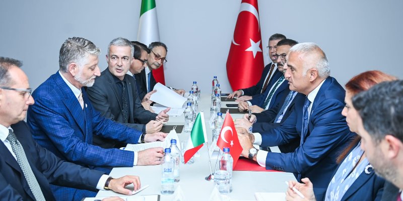 Türkiye Ve İtalya Arasında Kültürel Miras İş Birliği Güçleniyor: Efes İle Pompei Arasında Ortaklık İçin Adım Atıldı