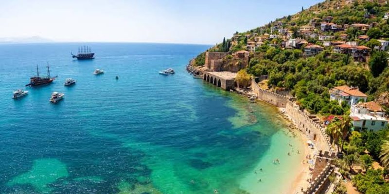 Antalya’da 9 Aylık Turizm Trafiğinde Kayıp