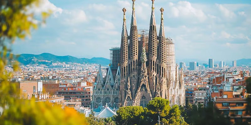 Barcelona, Salou Ve Lloret De Mar Turizmde Aşırı Yoğunlukla Nasıl Mücadele Ediyor?