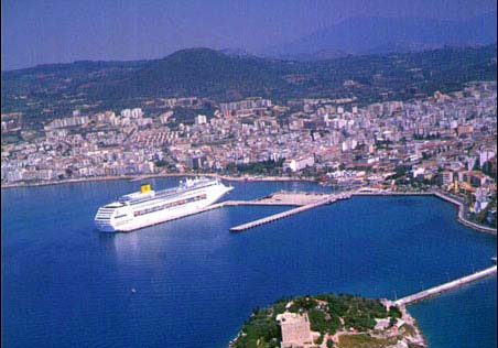 KODER Başkanı Hurda; Komşudaki kriz, Kuşadası’nı etkilemez