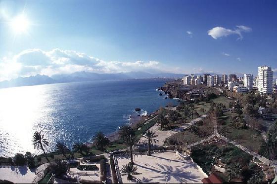 Mevlüt Yeni yazıyor: Avrupa Kültür Başkenti komedisi ve Antalya!
