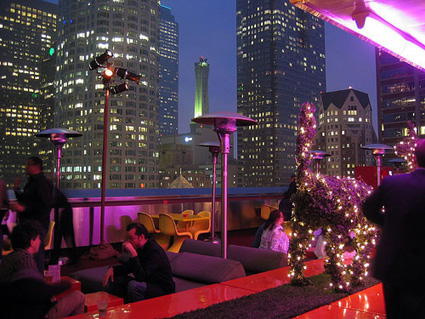 New York'ta teşhircilerin gözdesi: The Standart Hotel