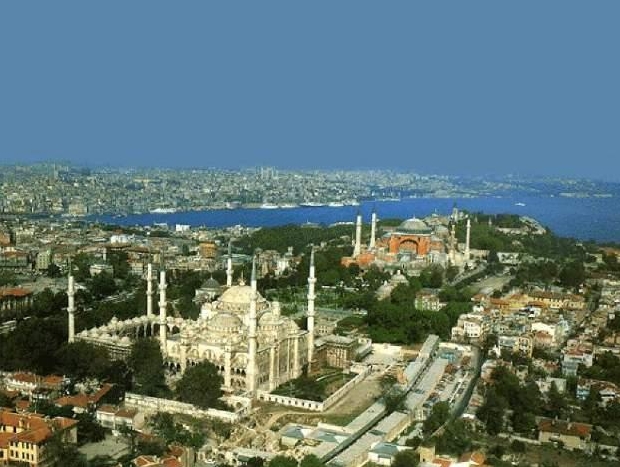 Sultanahmet Meydanı tamamen değişiyor