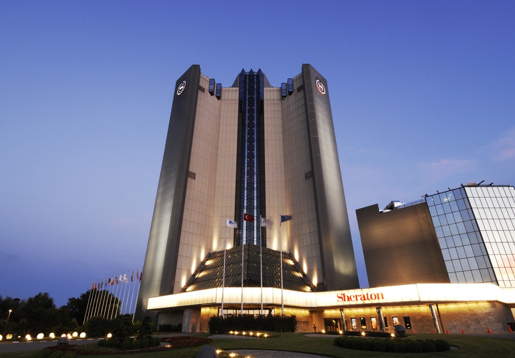 12 Dev Adam Sheraton İstanbul Ataköy Hotel’de