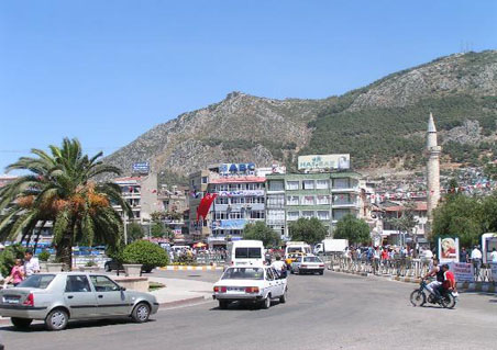 Vize kalktı; Hatay sağlık üssü oldu
