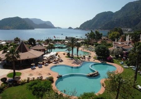 Zoover.com: Ege'nin en iyi oteli Martı Resort