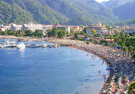 Marmaris'te çevre katliamı
