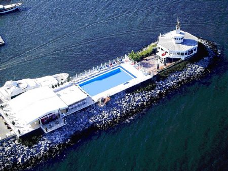 Ataköy Marina'da Çilingir ve Şark Sofranız Hazır