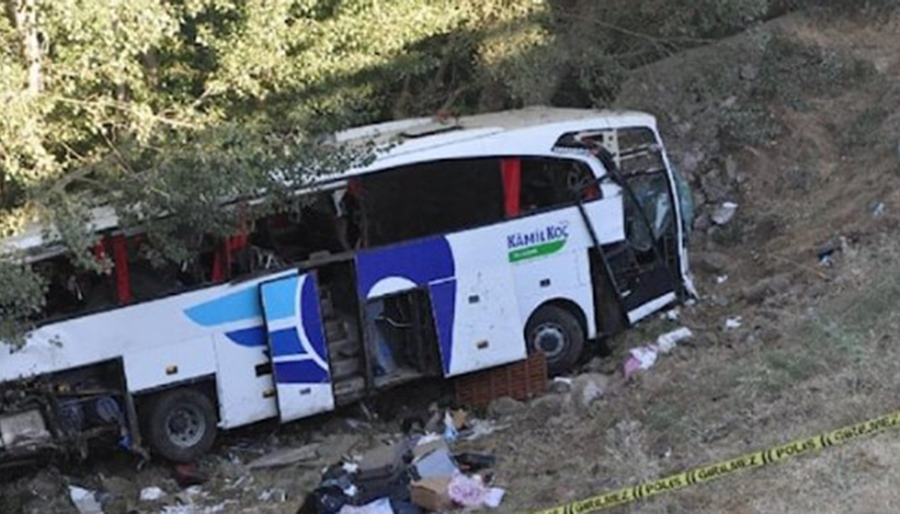 12 kişinin hayatını kaybettiği kazada şoför kalp krizi geçirmiş