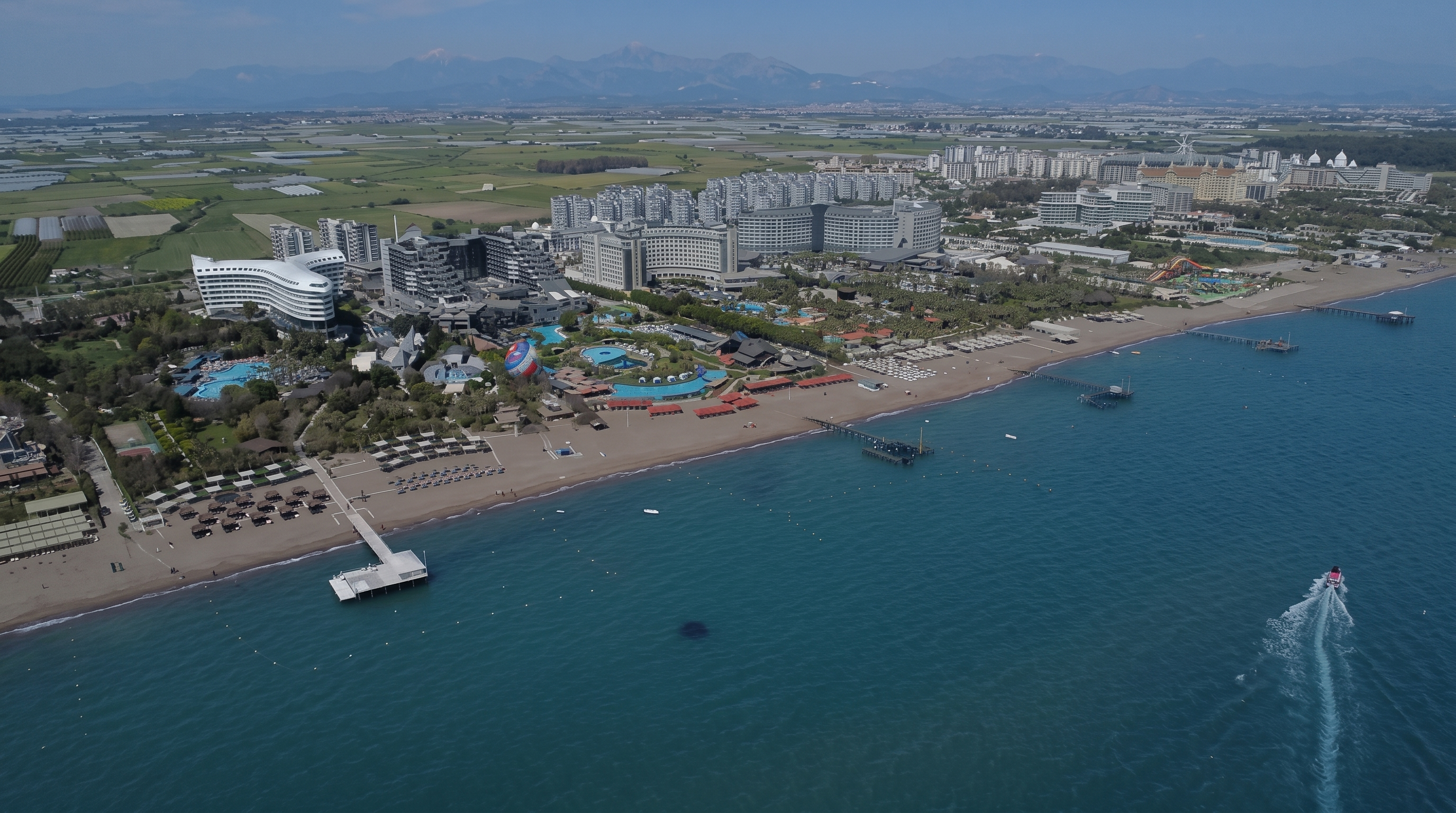 Turizmde 2027 hesabı! Hedefler değişecek mi?