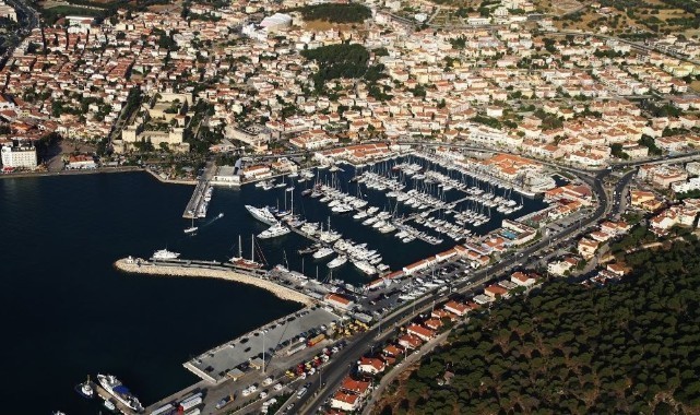 Çeşme Belediyesi 18 odalı oteli kiraya veriyor