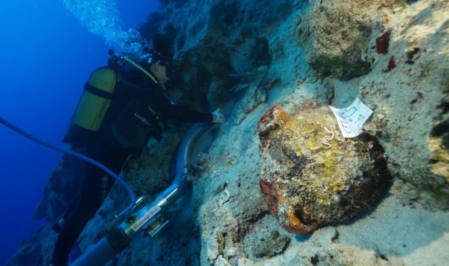Dünyanın en eski batığı Kekova'da bulundu