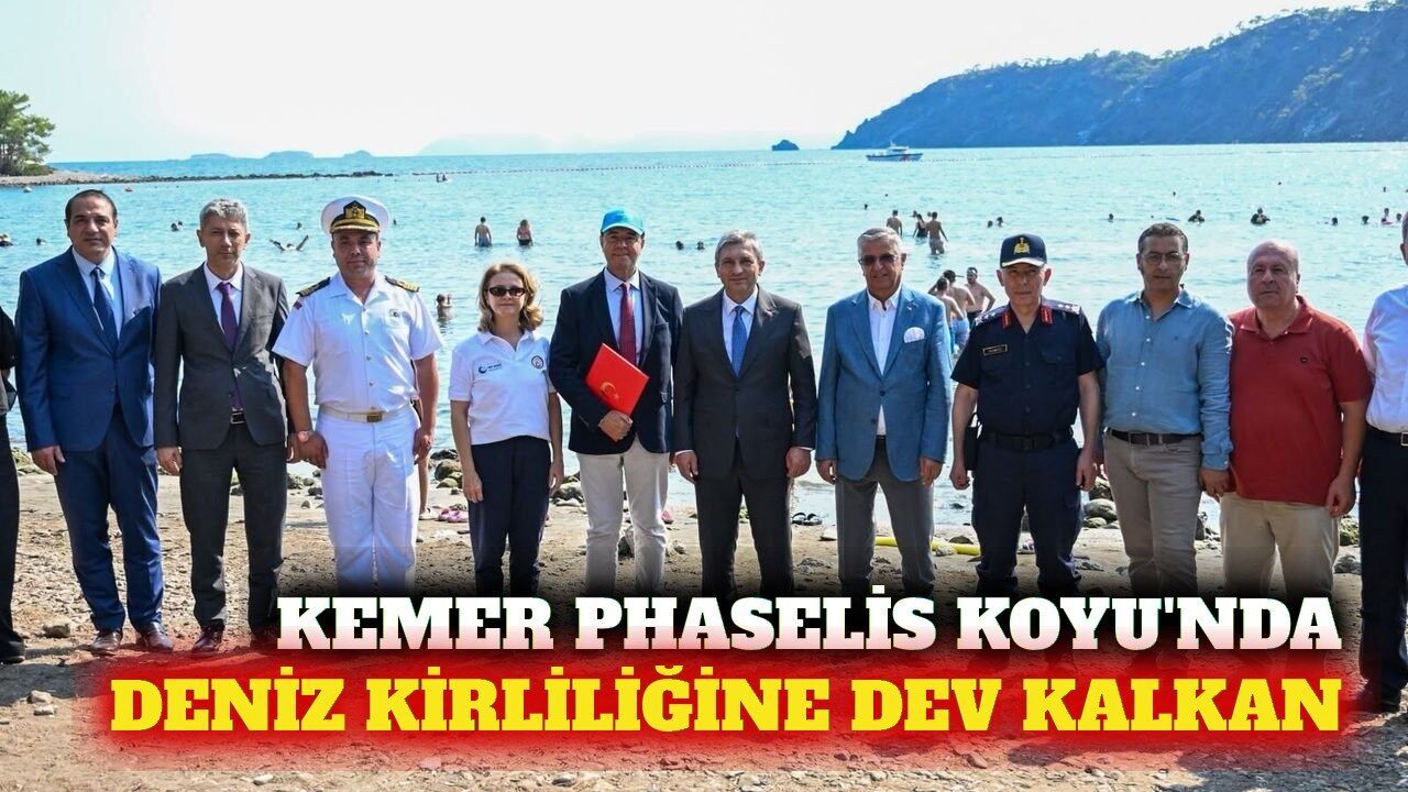 Kemer Phaselis'te denize 575 metrelik atık bariyeri kuruldu