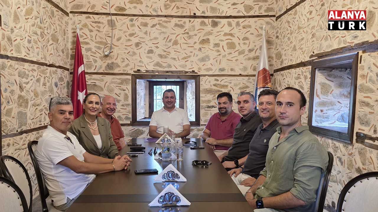 ALTİD'de sezonun uzaması ve kültür turizmi ele alındı