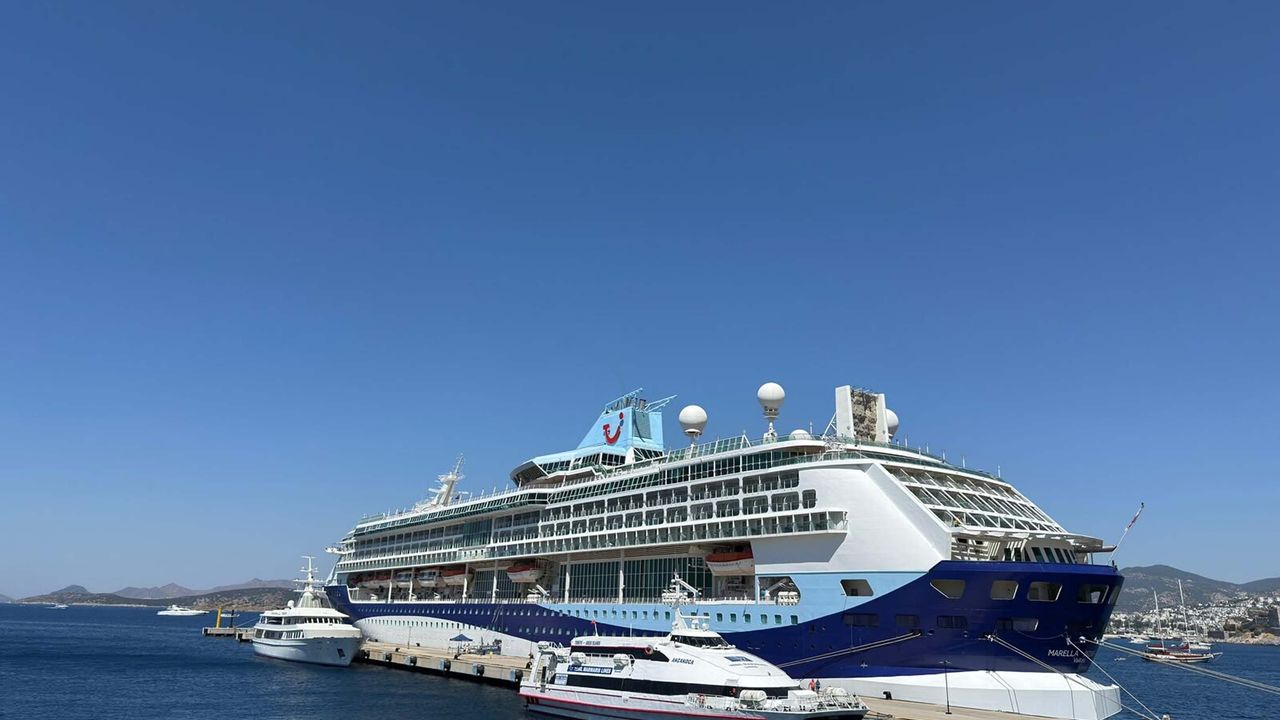 Bodrum’a kruvaziyer bereketi: 1760 turist geldi