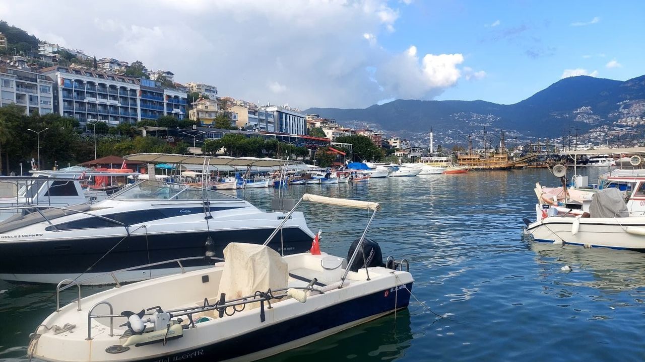 Sezonun nabzı yüksek: Teknelere akın, Rus turist fırsatı ve SGK beklentisi