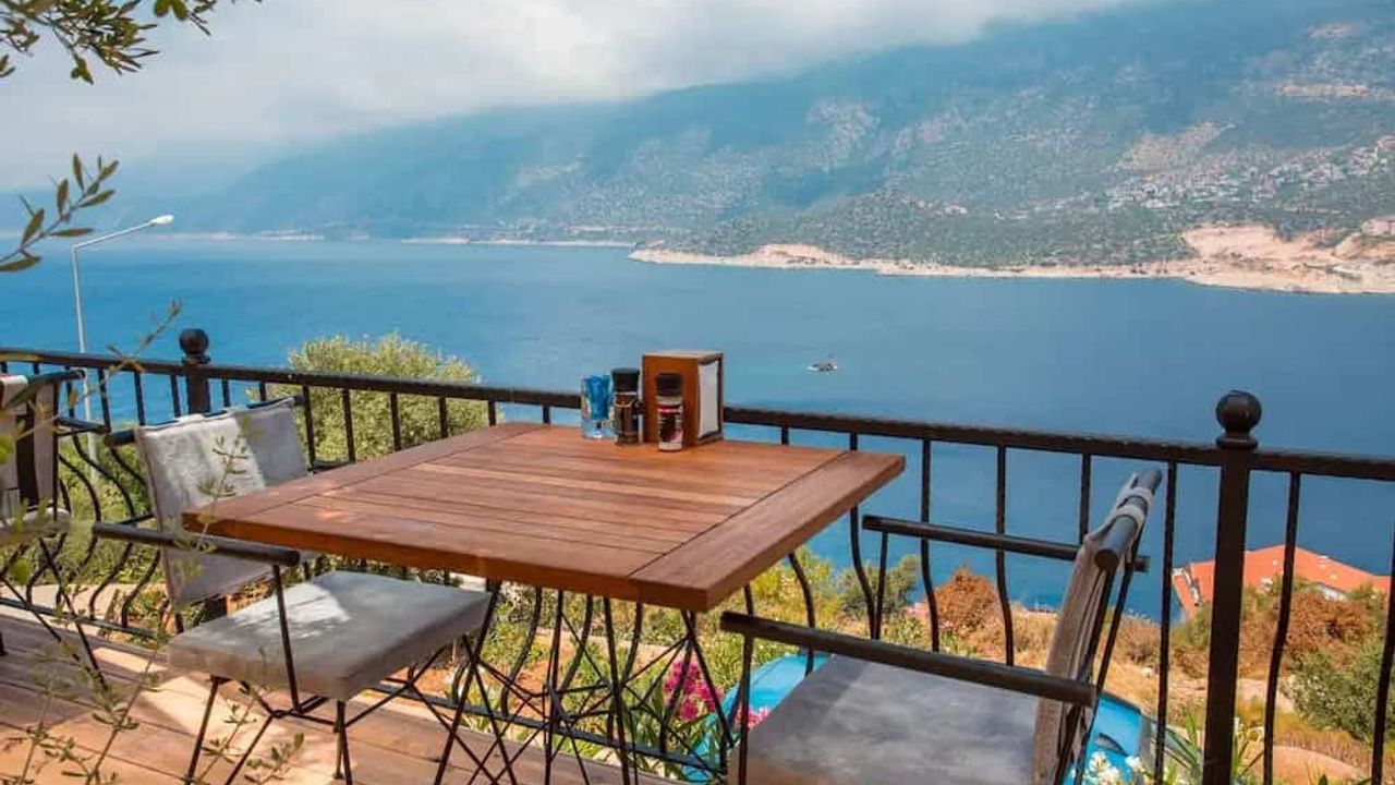 Akdeniz'de Her Bütçeye Uygun Tatil Alternatifleri