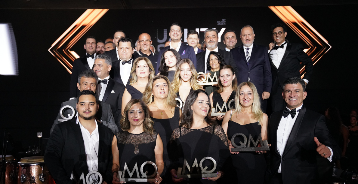 14. QM AWARDS GALA GECESİ: TURİZM SEKTÖRÜNÜN EN İYİLERİ ÖDÜLLERİNE KAVUŞTU