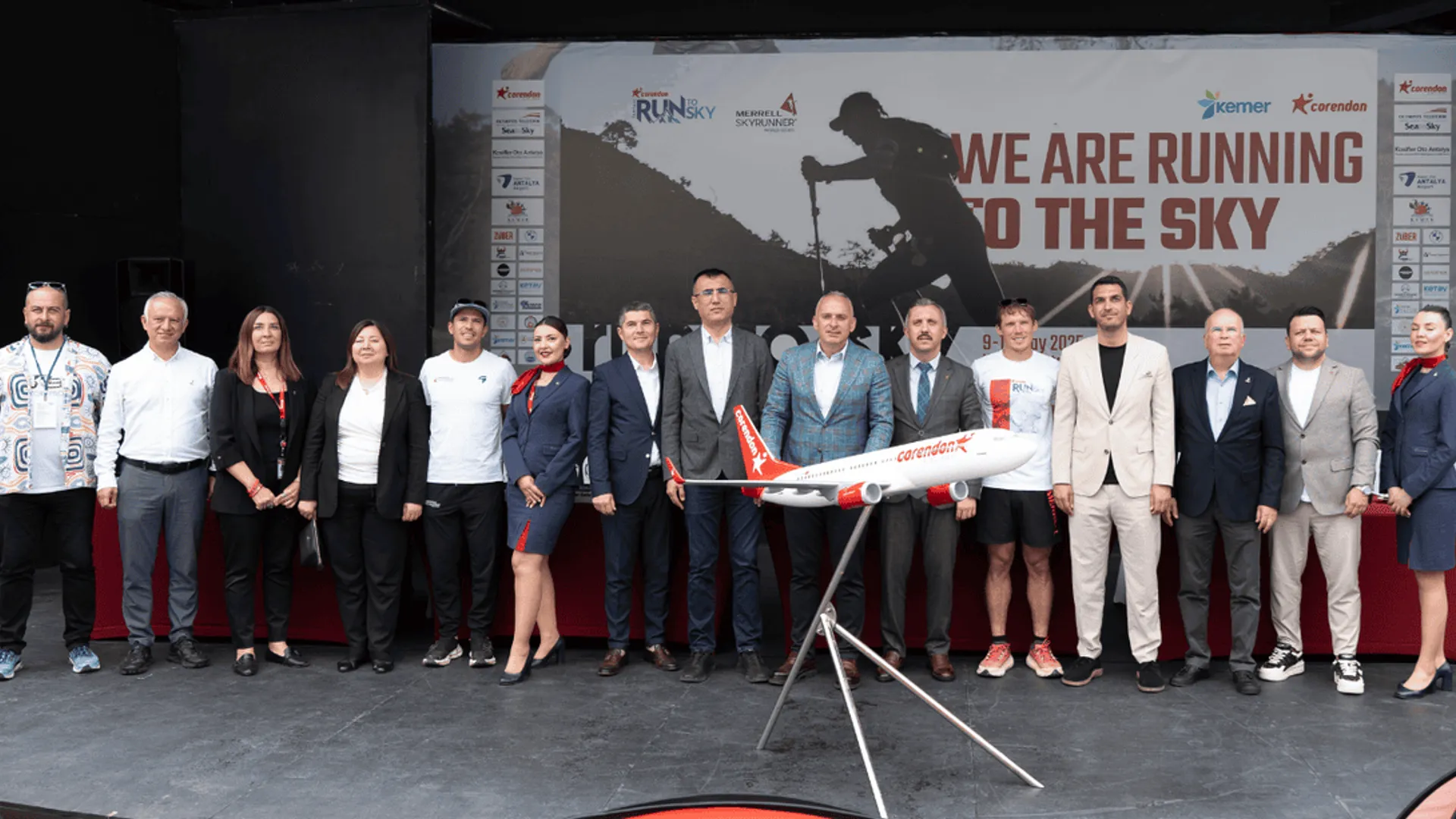 YÜZLERCE KOŞUCU KEMER’DE DENİZDEN GÖKYÜZÜNE KOŞACAK